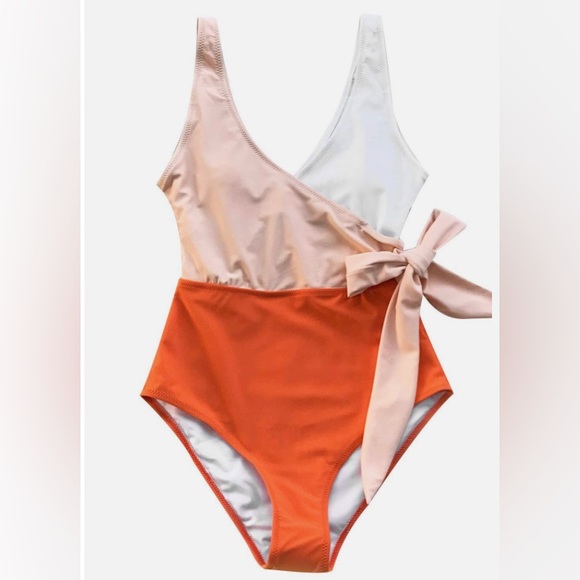 CUPSHE Women's One Piece Swimsuit Wrap Color Block Tie Side Bathing Suit - Picture 5 of 7